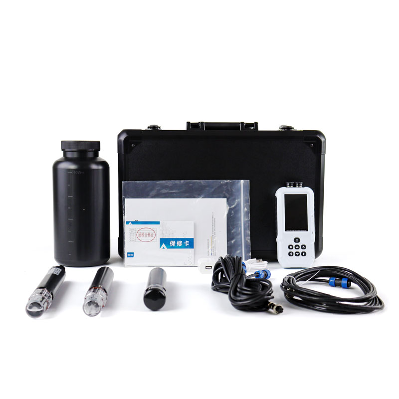手持多參數水質(zhì)檢測儀